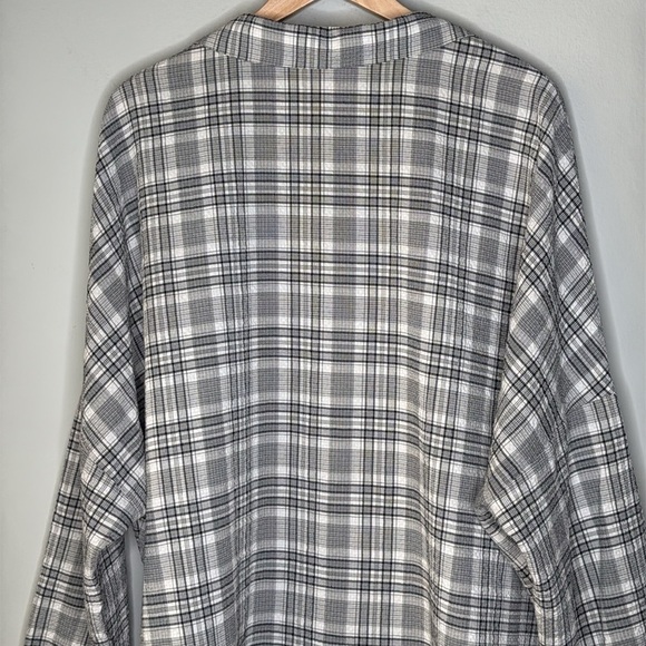 Show Me Your Mumu Lorolie Tunic Button Down Shirt in Black & White Size XL - Picture 7 of 9